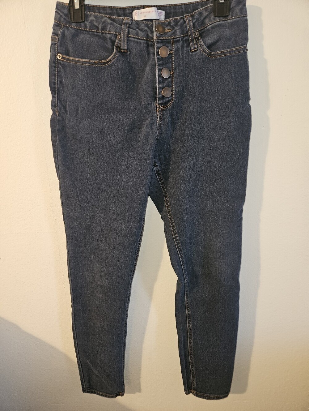 No Boundaries Juniors Button Fly Blue Jeans Size 11